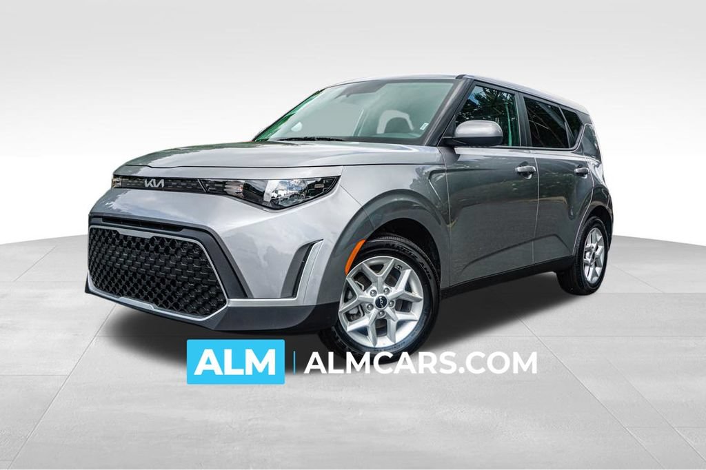 Used 2025 Kia Soul LX w/ LX Technology Package