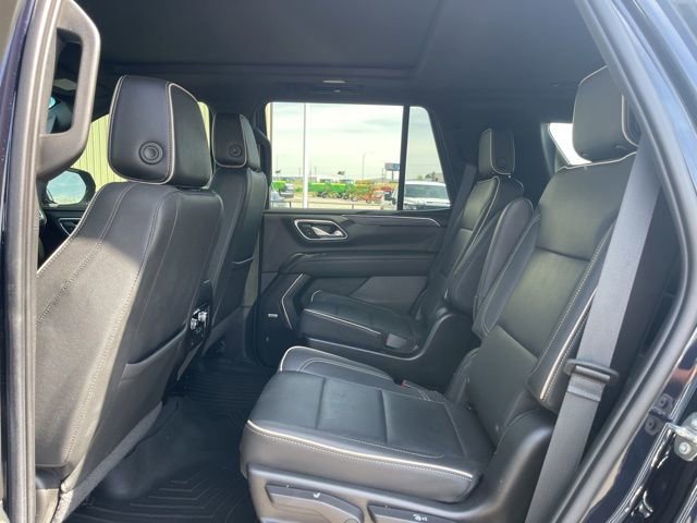 Used 2023 GMC Yukon SLT image 18