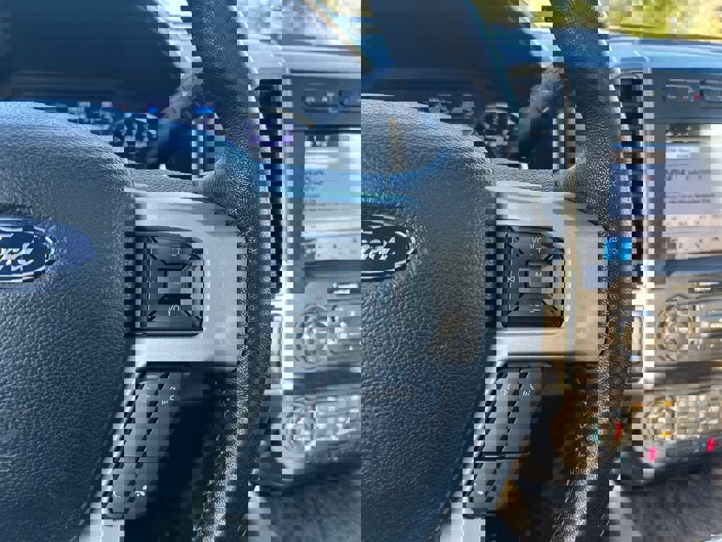 Used 2019 Ford F350 Lariat AWD/4WD image 18