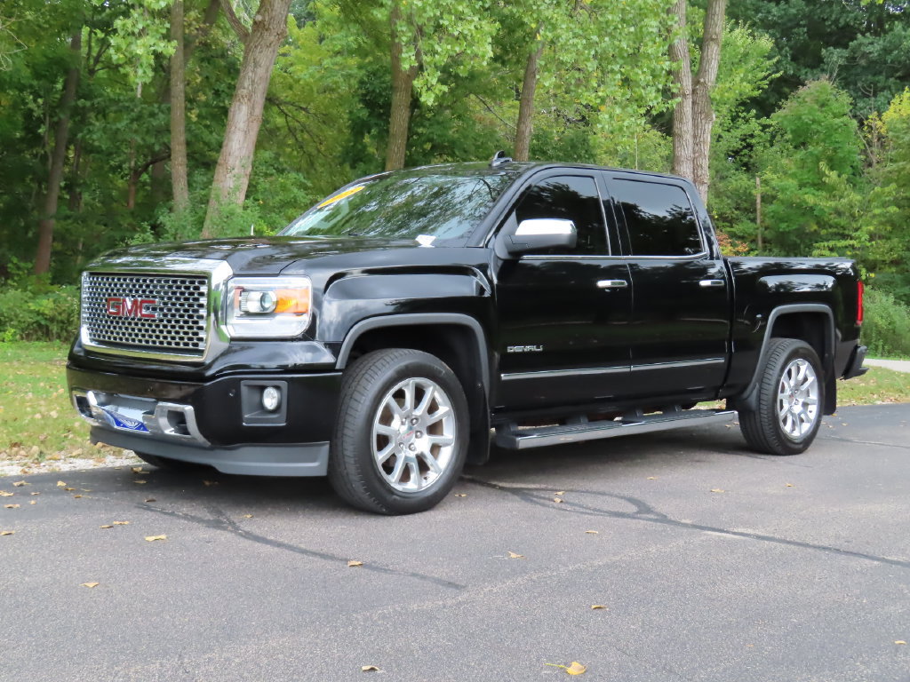 Used 2015 GMC Sierra 1500 Denali w/ Driver Alert Package AWD/4WD image 26