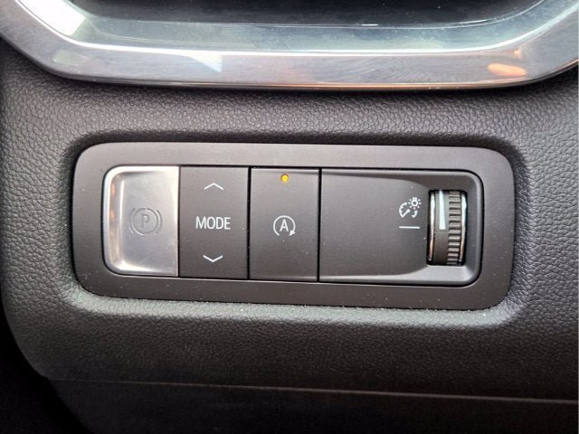 Certified 2026 GMC Acadia Elevation w/ Elevation Premium Package FWD image 30