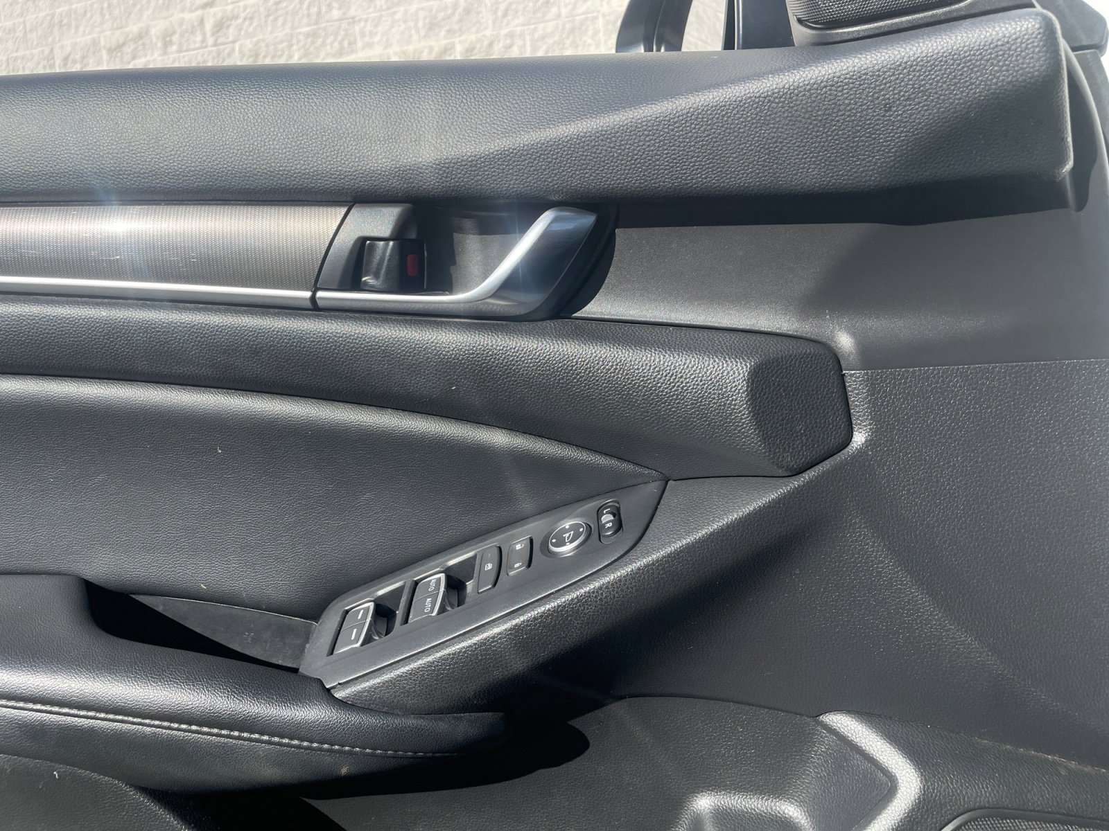 Used 2022 Honda Accord Sport Special Edition image 16