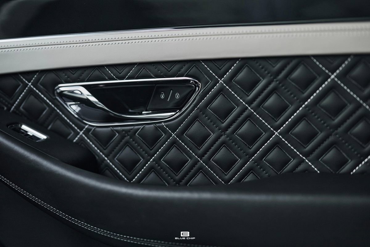 Used 2020 Bentley Continental GT image 28