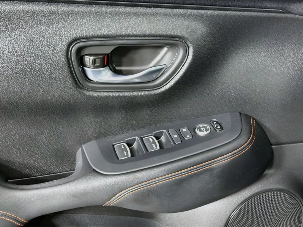 Used 2025 Honda HR-V Sport image 23