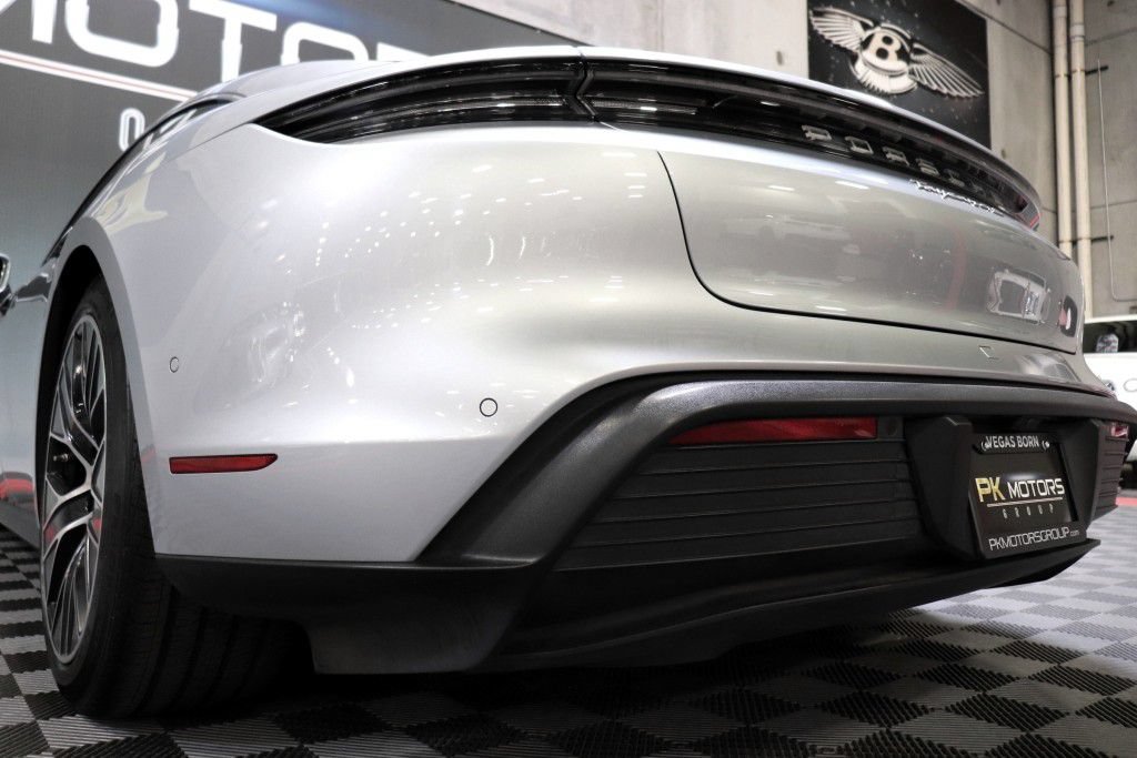 Used 2020 Porsche Taycan 4S AWD/4WD image 75