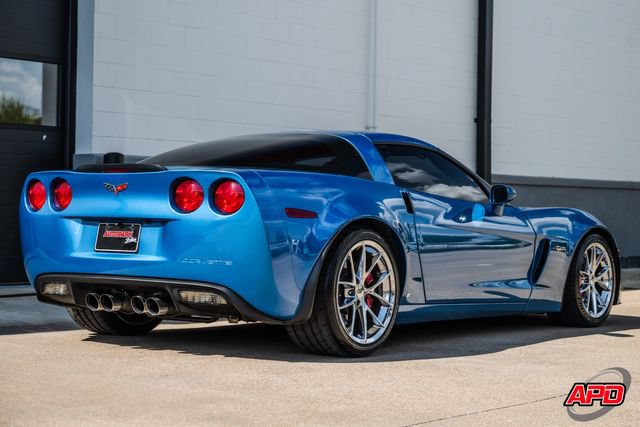 Used 2009 Chevrolet Corvette Z06 w/ Preferred Equipment Group RWD image 9