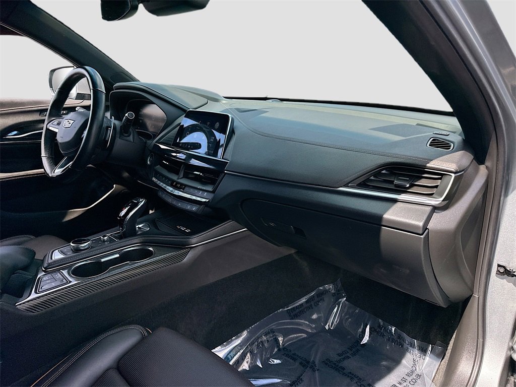 Used 2023 Cadillac CT4 V w/ Technology Package image 29