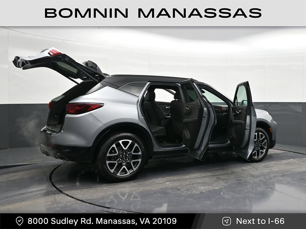 Used 2024 Chevrolet Blazer RS w/ Driver Confidence II Package image 38