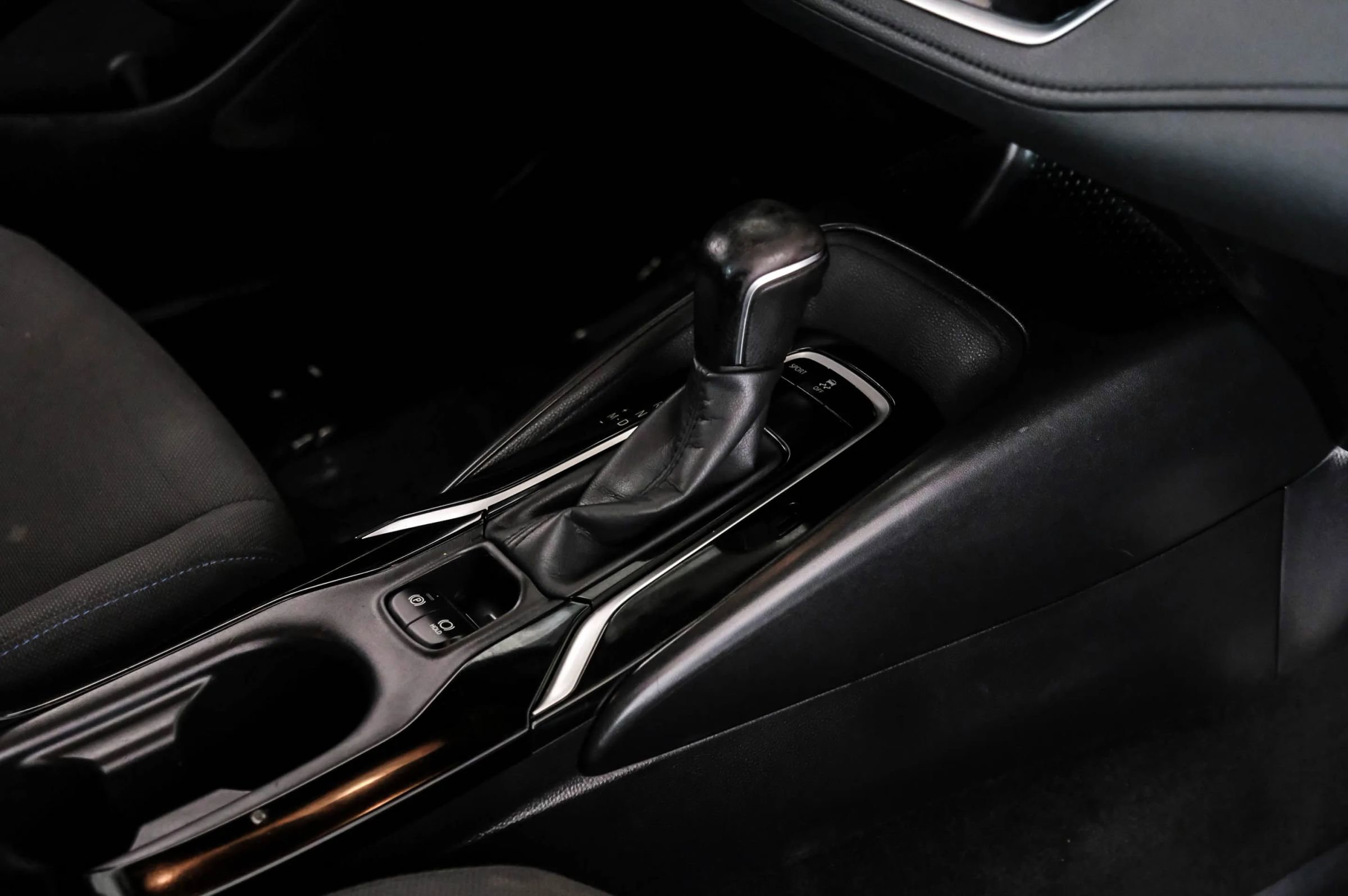 Used 2020 Toyota Corolla SE FWD image 22
