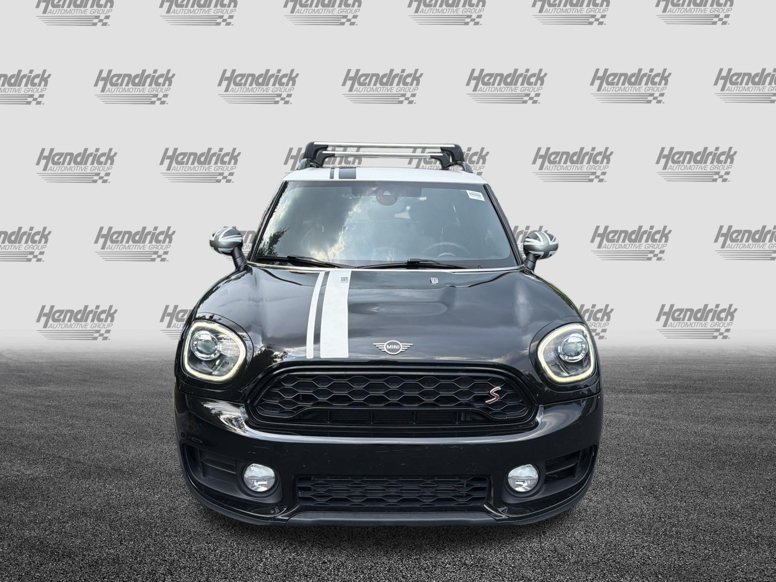 Used 2019 MINI Cooper Countryman S w/ Yin Yang Edition FWD image 3