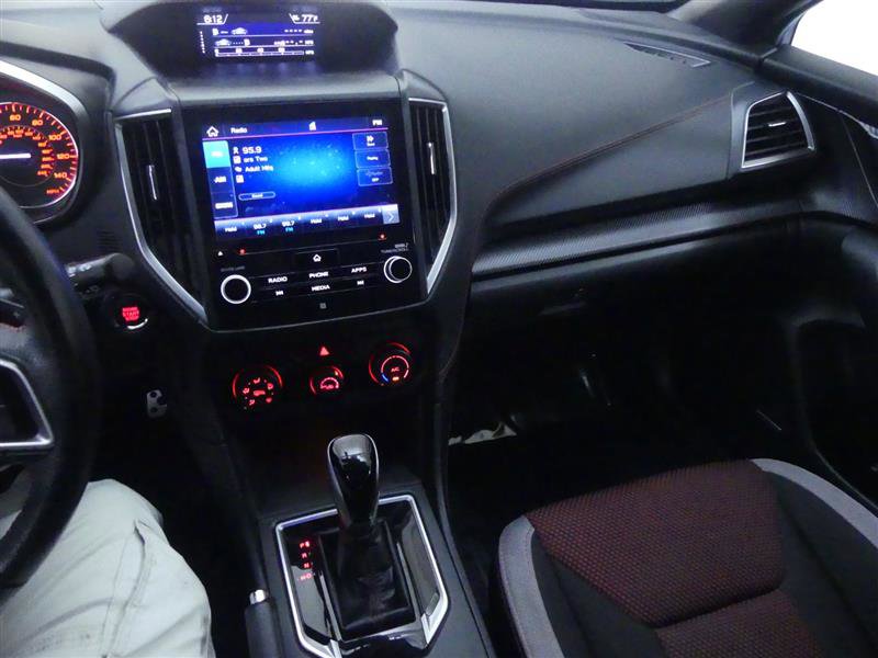 Used 2022 Subaru Impreza 2.0i Sport image 13