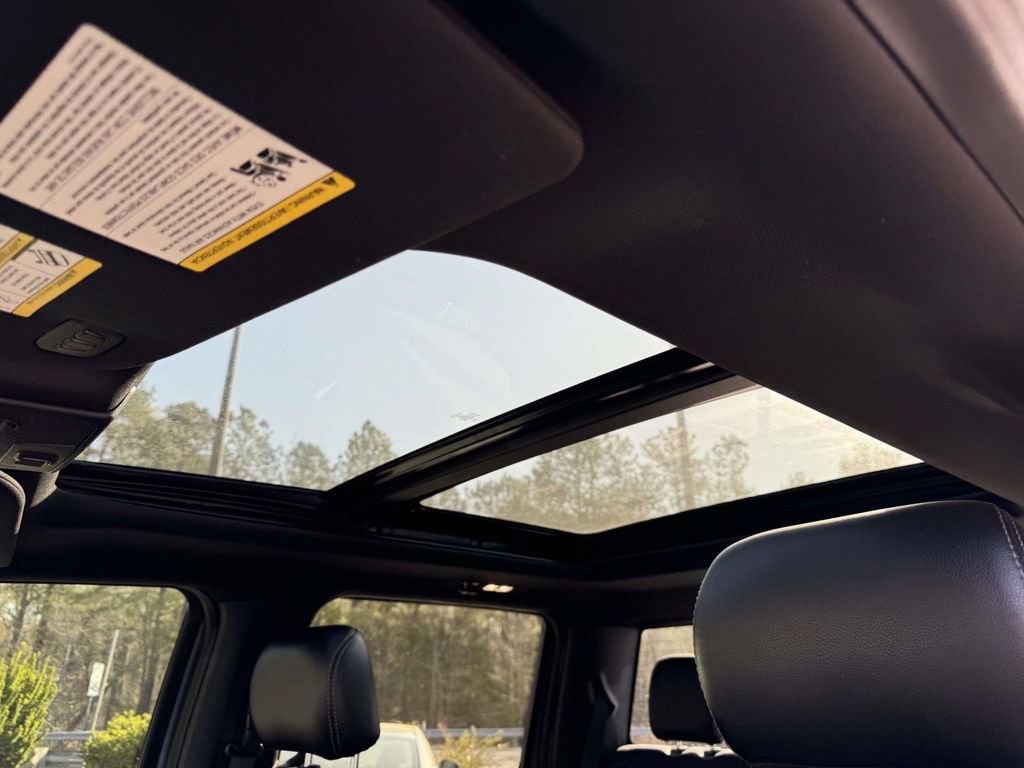 Used 2020 Ford F150 Lariat w/ Equipment Group 502A Luxury image 21