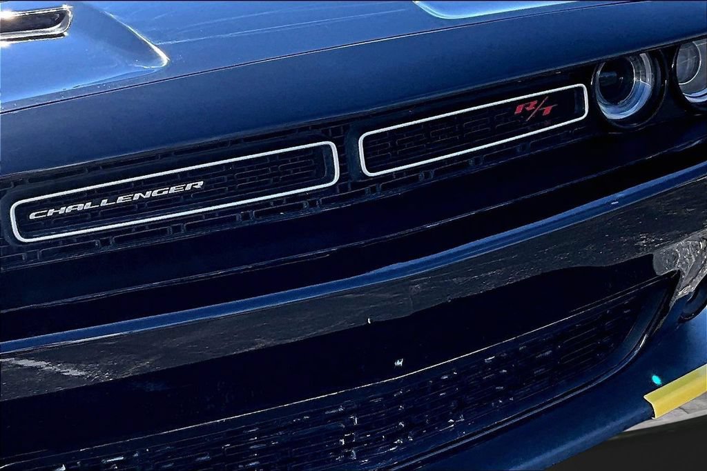 Used 2015 Dodge Challenger R/T w/ Quick Order Package 22B R/T RWD image 27