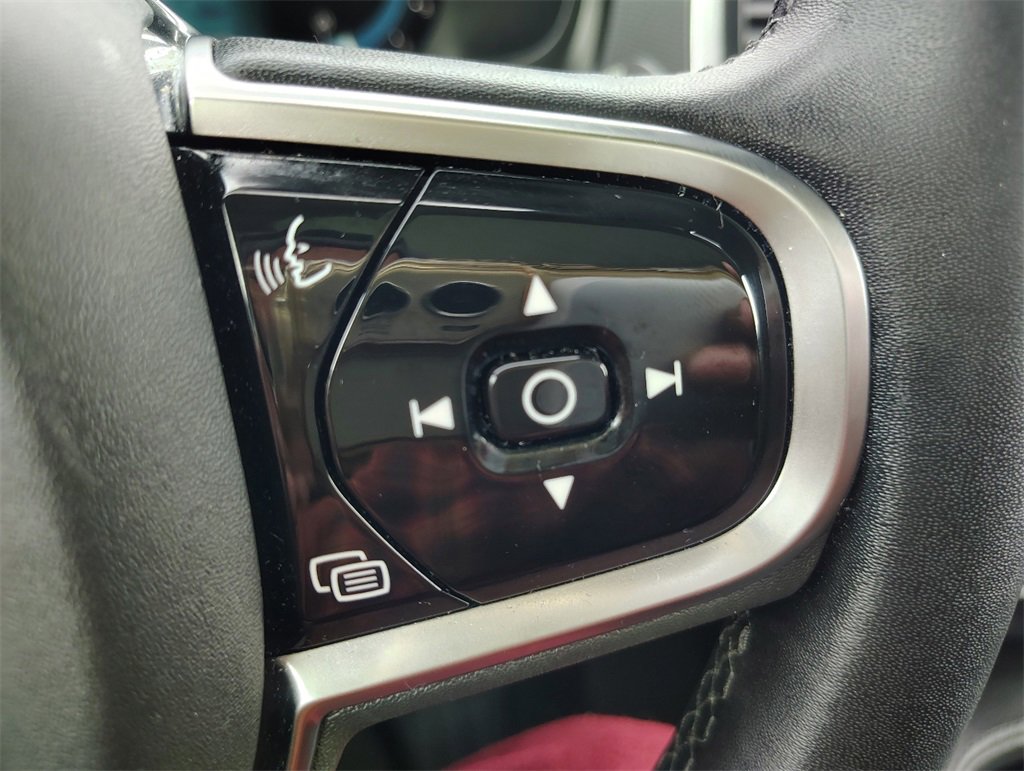 Certified 2023 Volvo XC90 B5 Core w/ Protection Package Premier image 15