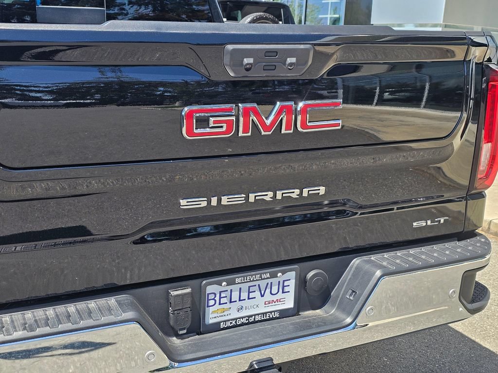 New 2026 GMC Sierra 1500 SLT w/ SLT Premium Plus Package AWD/4WD image 15