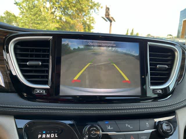 Used 2021 Chrysler Pacifica Limited FWD image 26