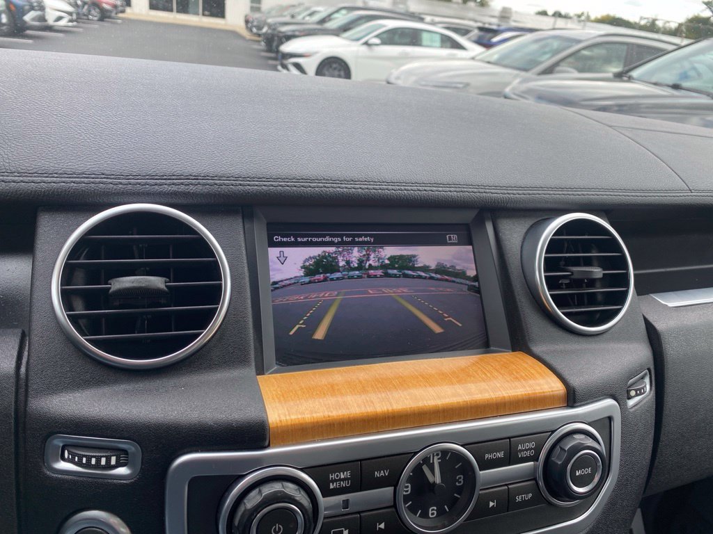 Used 2015 Land Rover LR4 HSE AWD/4WD image 12