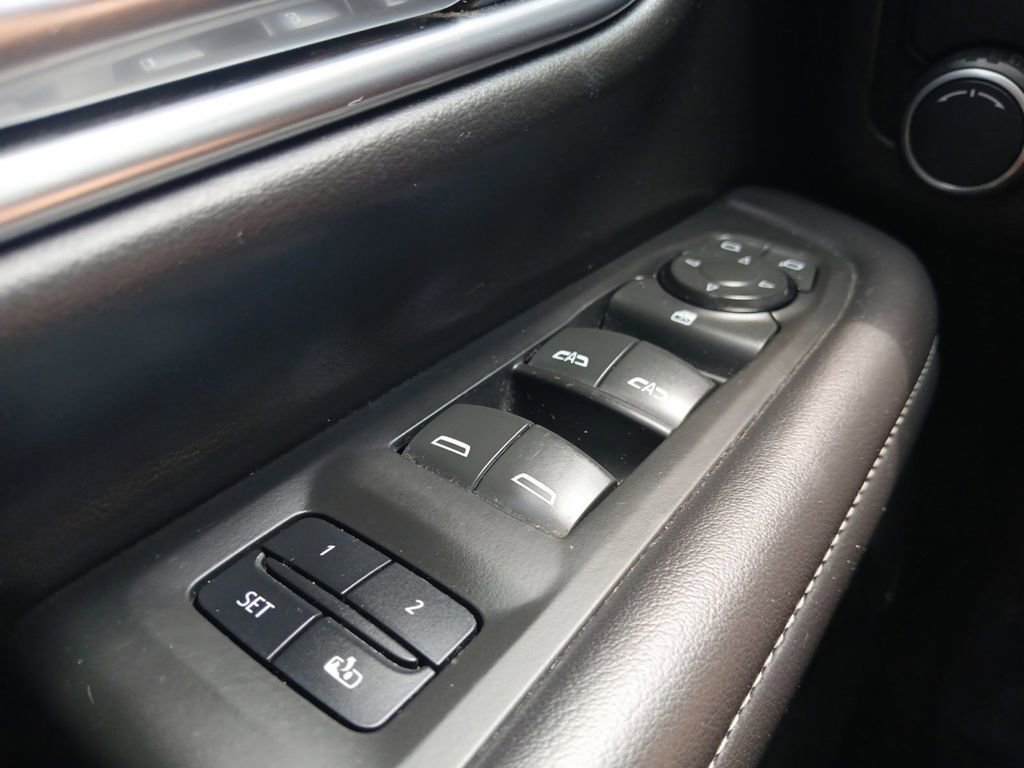 Used 2021 Chevrolet Tahoe LT RWD image 19