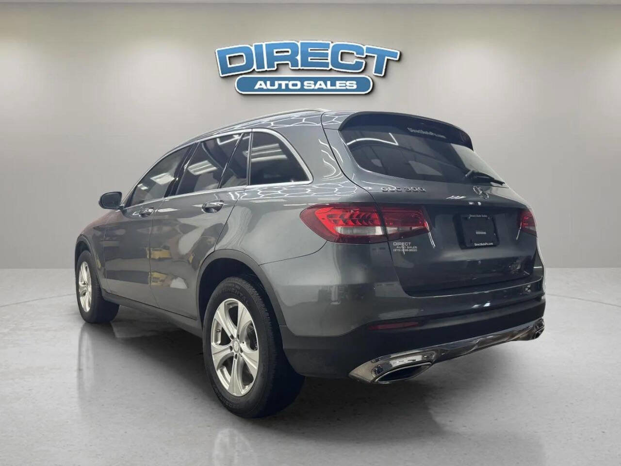 Used 2016 Mercedes-Benz GLC 300 w/ Multimedia Package image 4