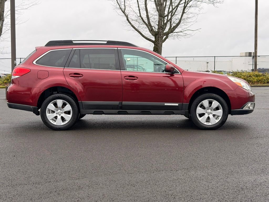 Used 2012 Subaru Outback 2.5i Premium image 8