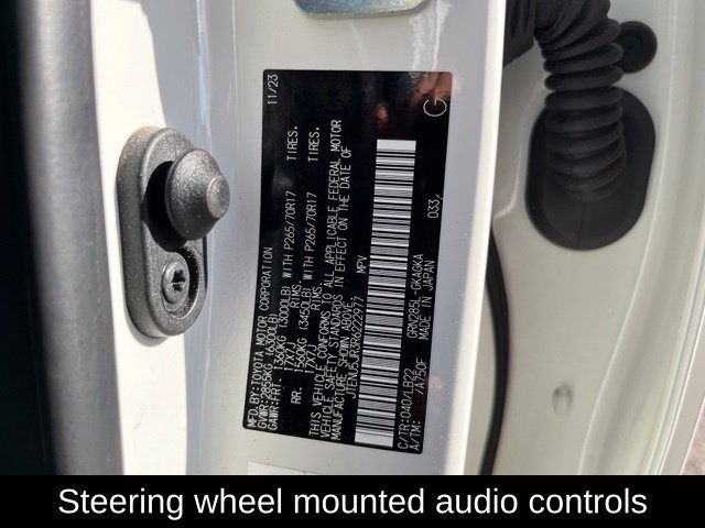 Used 2024 Toyota 4Runner SR5 Premium w/ Moonroof Package AWD/4WD image 17
