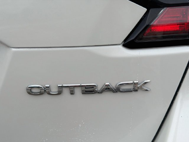 Used 2020 Subaru Outback Limited w/ Popular Package #2 AWD/4WD image 11