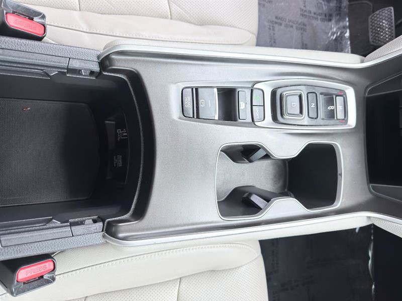 Used 2018 Honda Accord EX-L image 12