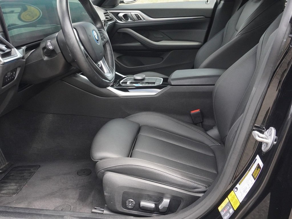 Used 2023 BMW i4 eDrive35 w/ Premium Package RWD image 28