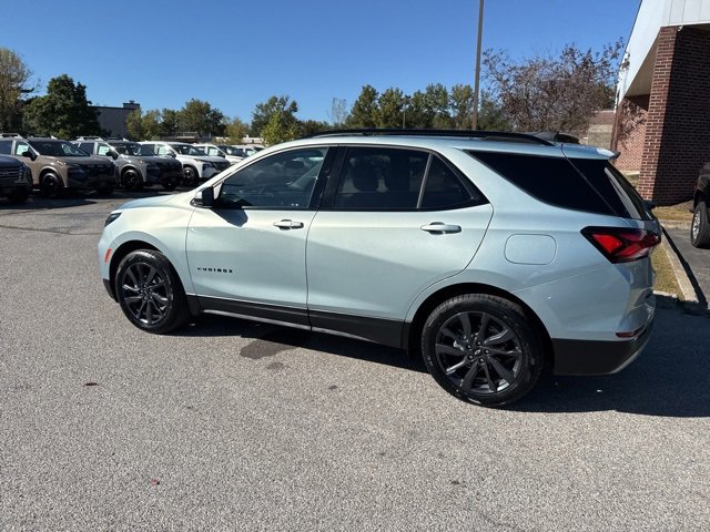 Used 2022 Chevrolet Equinox RS w/ RS Leather Package image 42