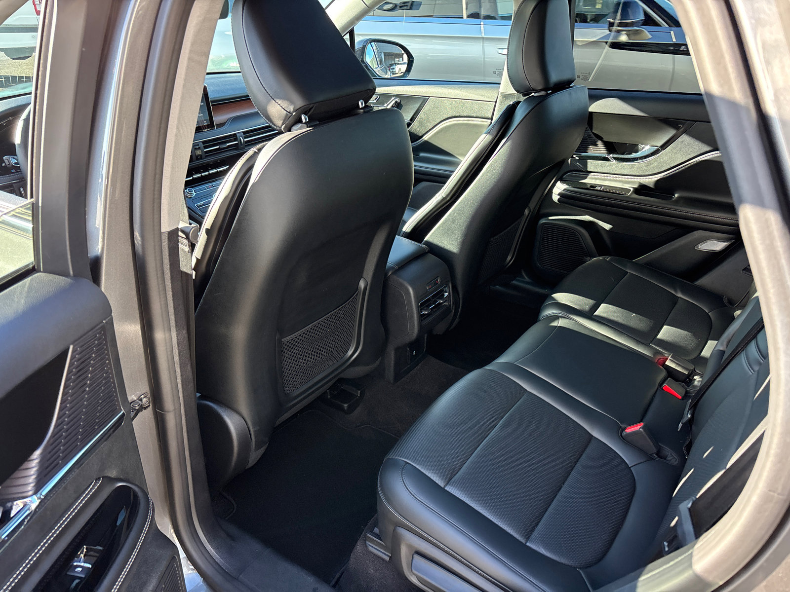 Certified 2022 Lincoln Corsair Reserve w/ Elements Package image 28