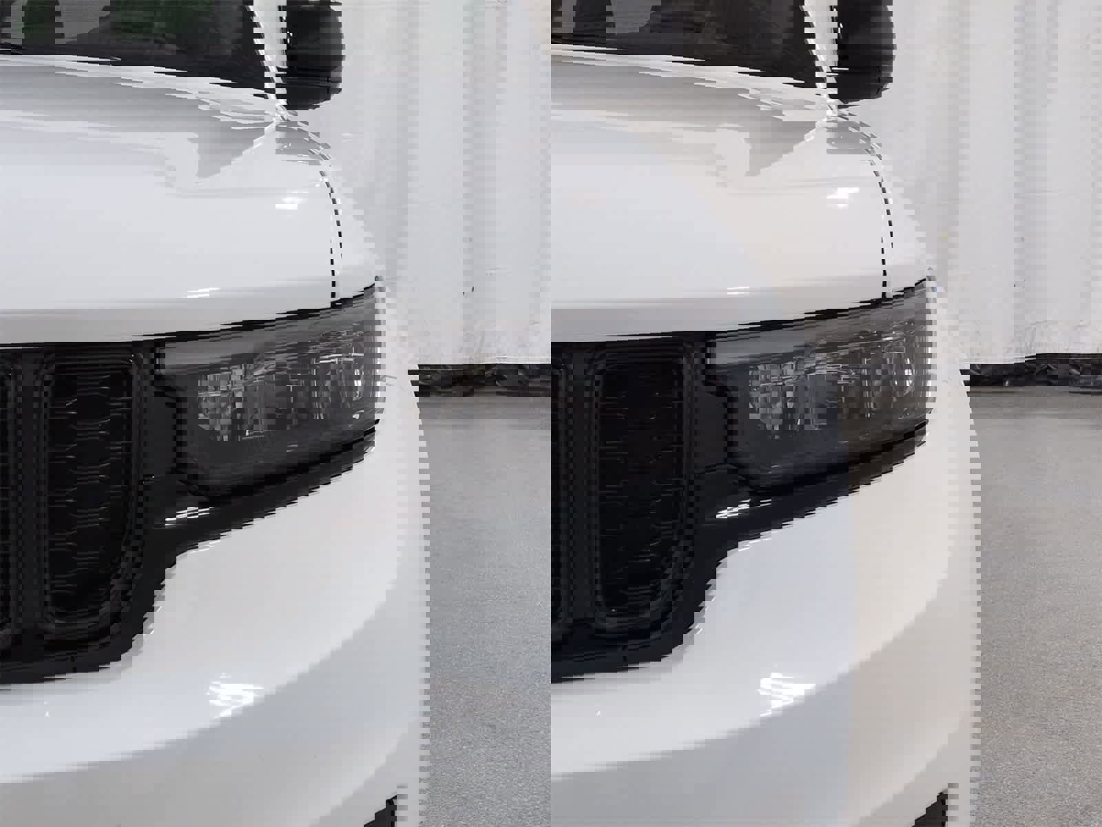 Certified 2024 Jeep Grand Cherokee L Altitude image 11