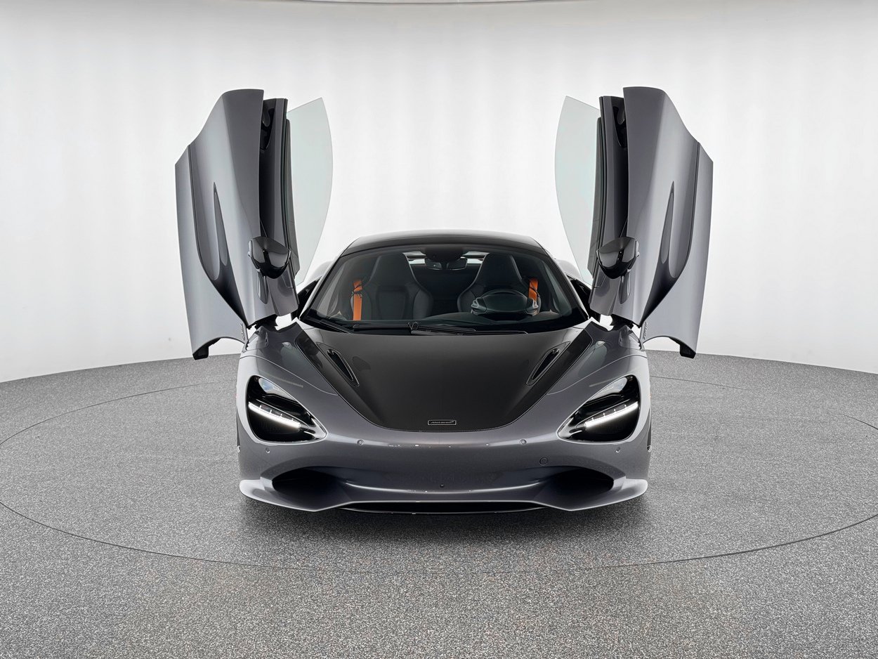 New 2026 McLaren 750S Spider RWD image 9