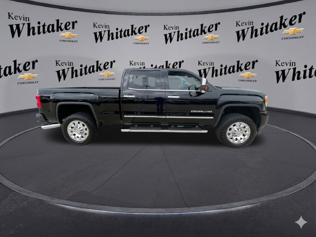 Certified 2015 GMC Sierra 2500 Denali w/ Duramax Plus Package AWD/4WD image 10