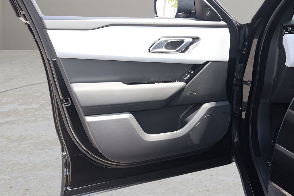 Used 2013 Cadillac CTS V w/ Wood Trim Package RWD image 9