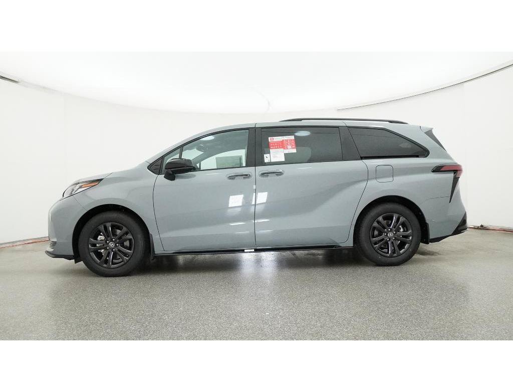 New 2026 Toyota Sienna XSE AWD/4WD image 19