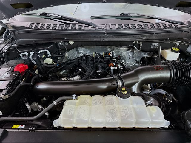 Used 2023 Ford Expedition Limited AWD/4WD image 33