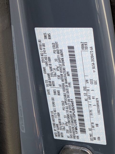 Used 2023 Ford Escape SE image 33