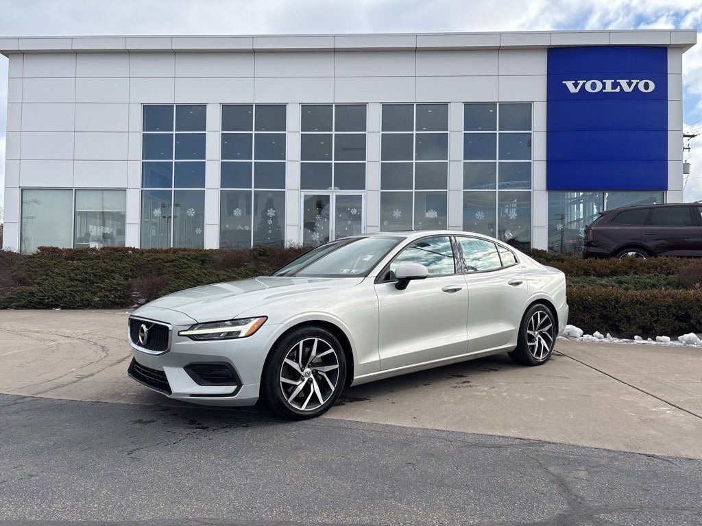 Used 2019 Volvo S60 T6 Momentum w/ Premium Package image 41