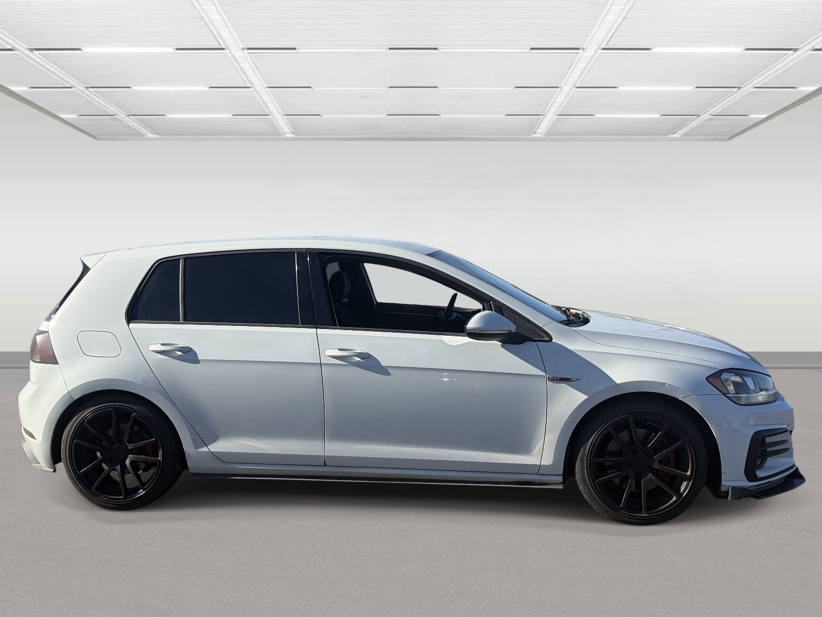 Used 2018 Volkswagen GTI S FWD image 6