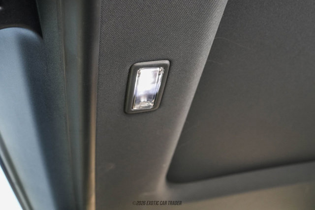 Used 2023 Land Rover Defender 90 X-Dynamic SE image 62