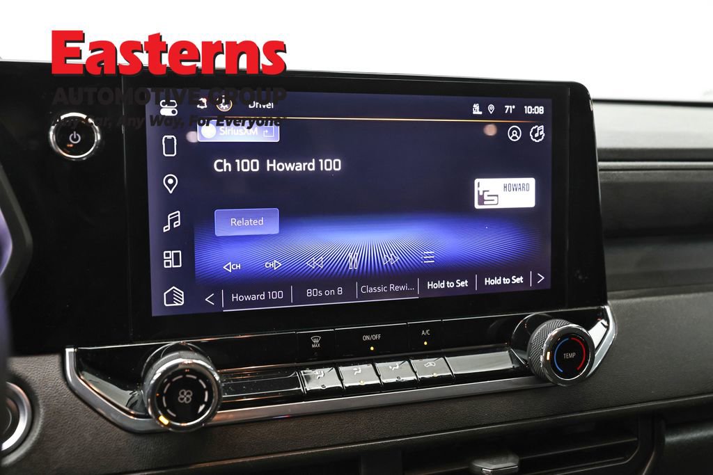 Used 2024 Chevrolet Colorado W/T RWD image 18
