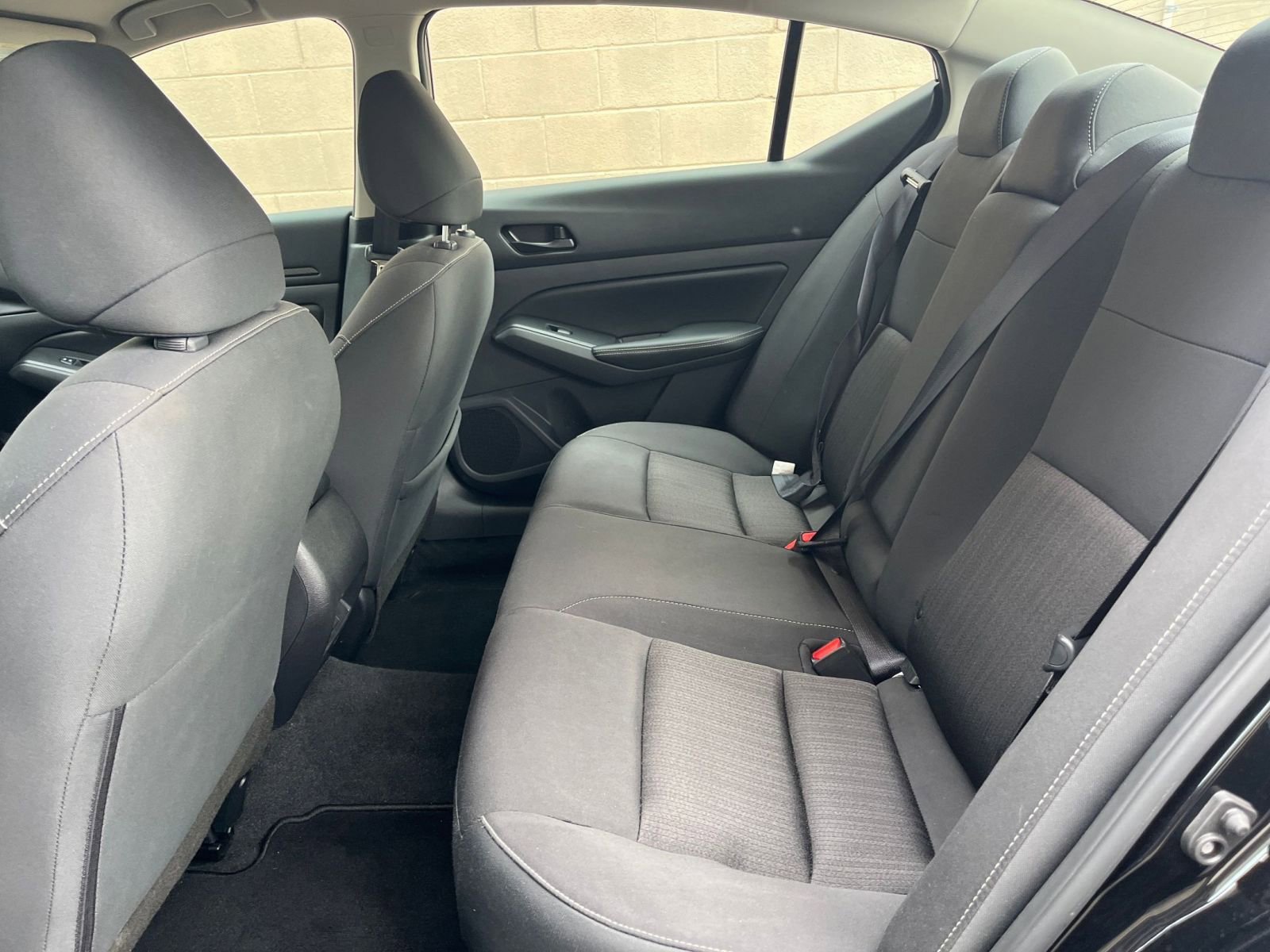 Used 2025 Nissan Altima 2.5 SV image 24