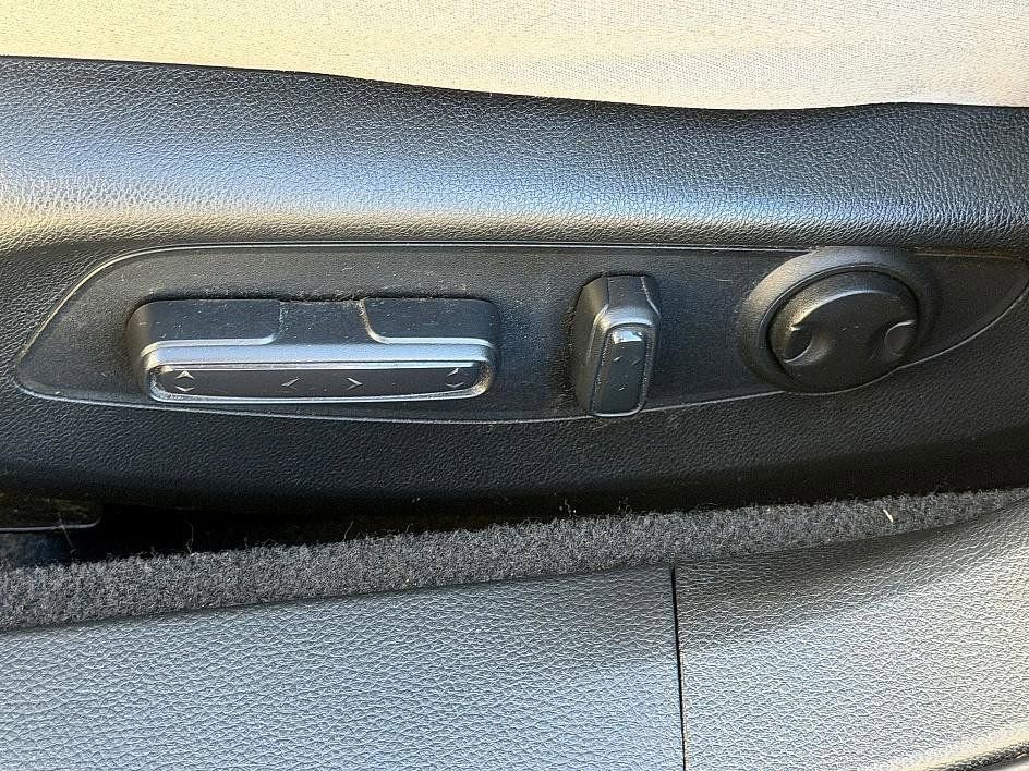 Used 2023 Honda Accord EX image 20