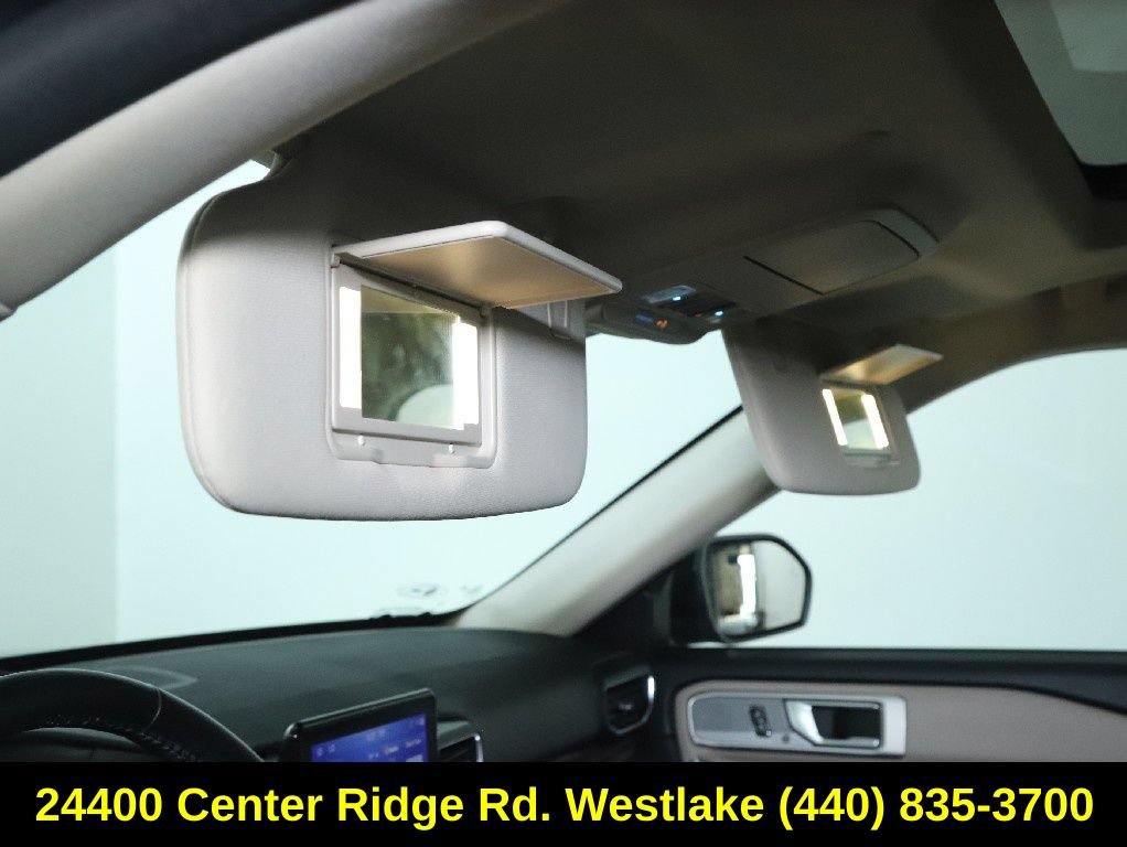 Used 2022 Ford Explorer Limited w/ Equipment Group 301A AWD/4WD image 20