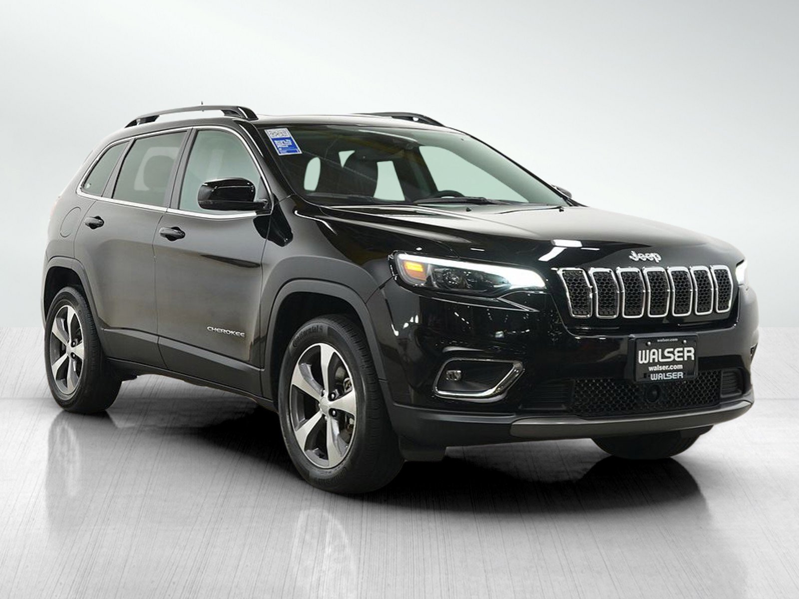 Used 2022 Jeep Cherokee Limited AWD/4WD image 7
