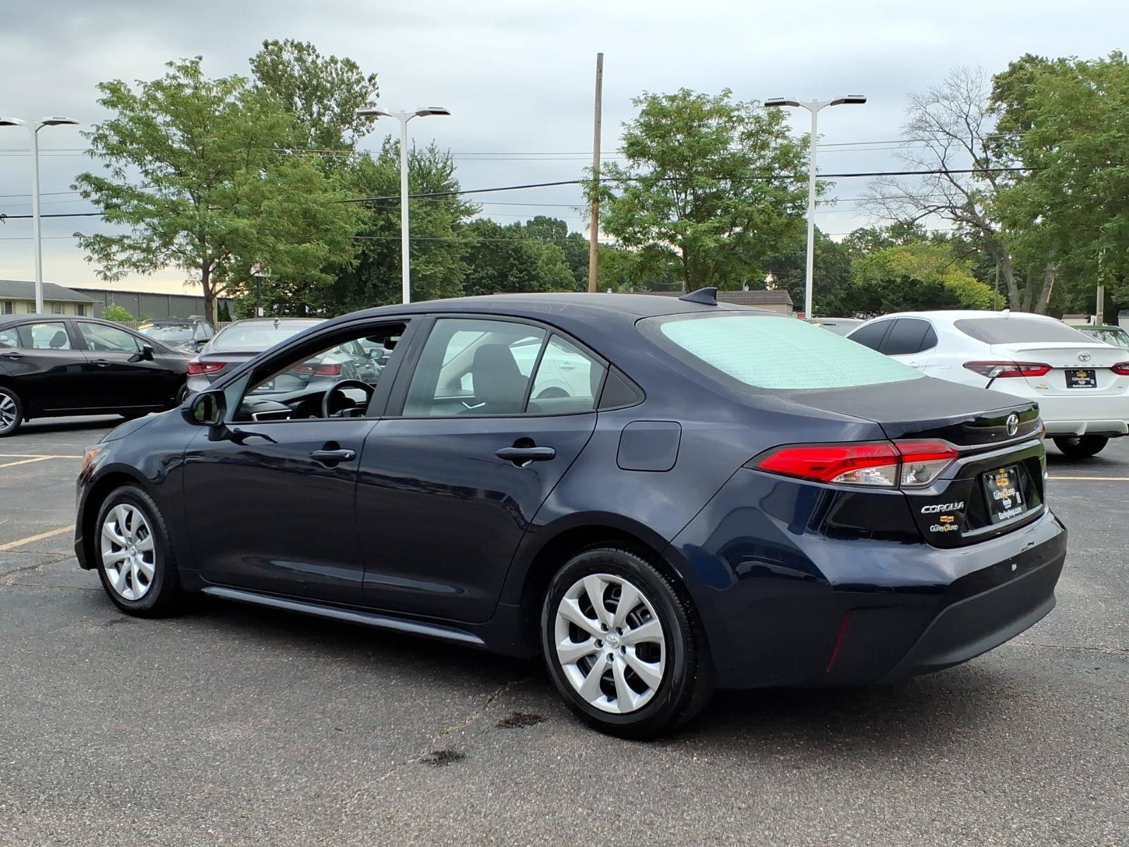 Used 2025 Toyota Corolla LE FWD image 8