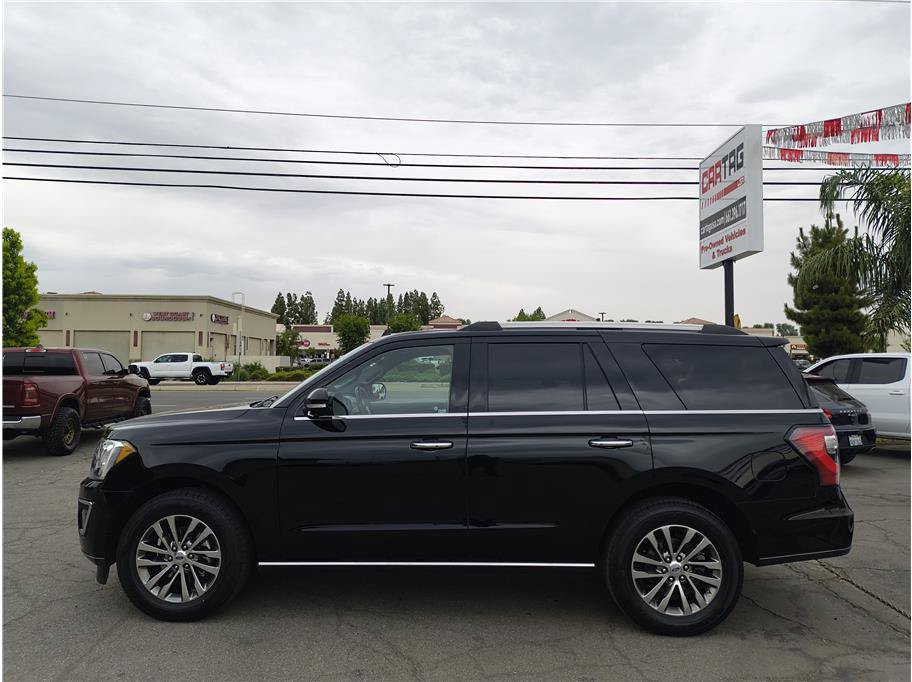 Used 2018 Ford Expedition Limited RWD image 18