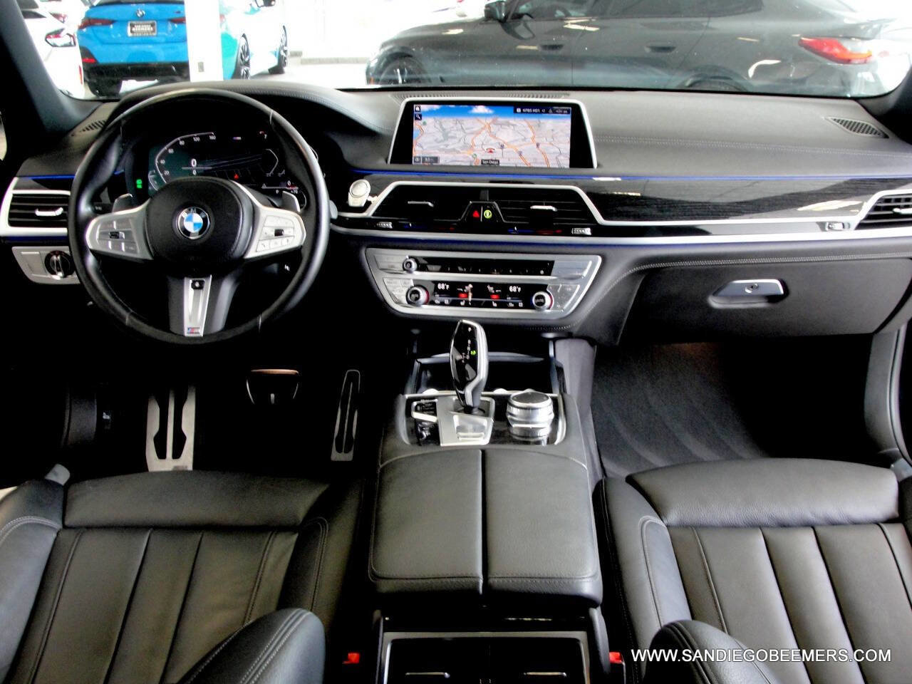 Used 2022 BMW 740i w/ M Sport Package image 19