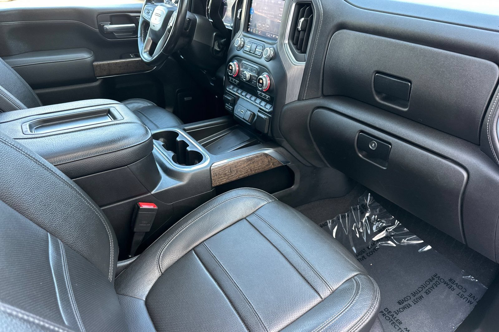 Certified 2021 GMC Sierra 2500 Denali w/ Denali Black Diamond Edition AWD/4WD image 19