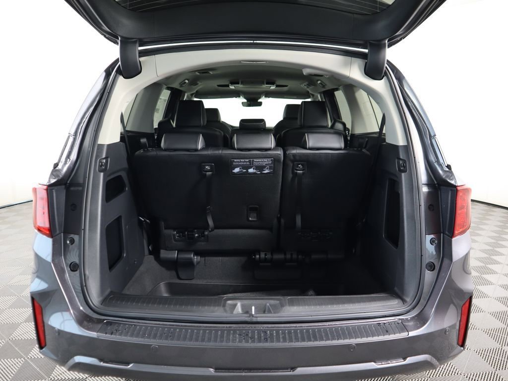 New 2026 Honda Odyssey Touring image 28